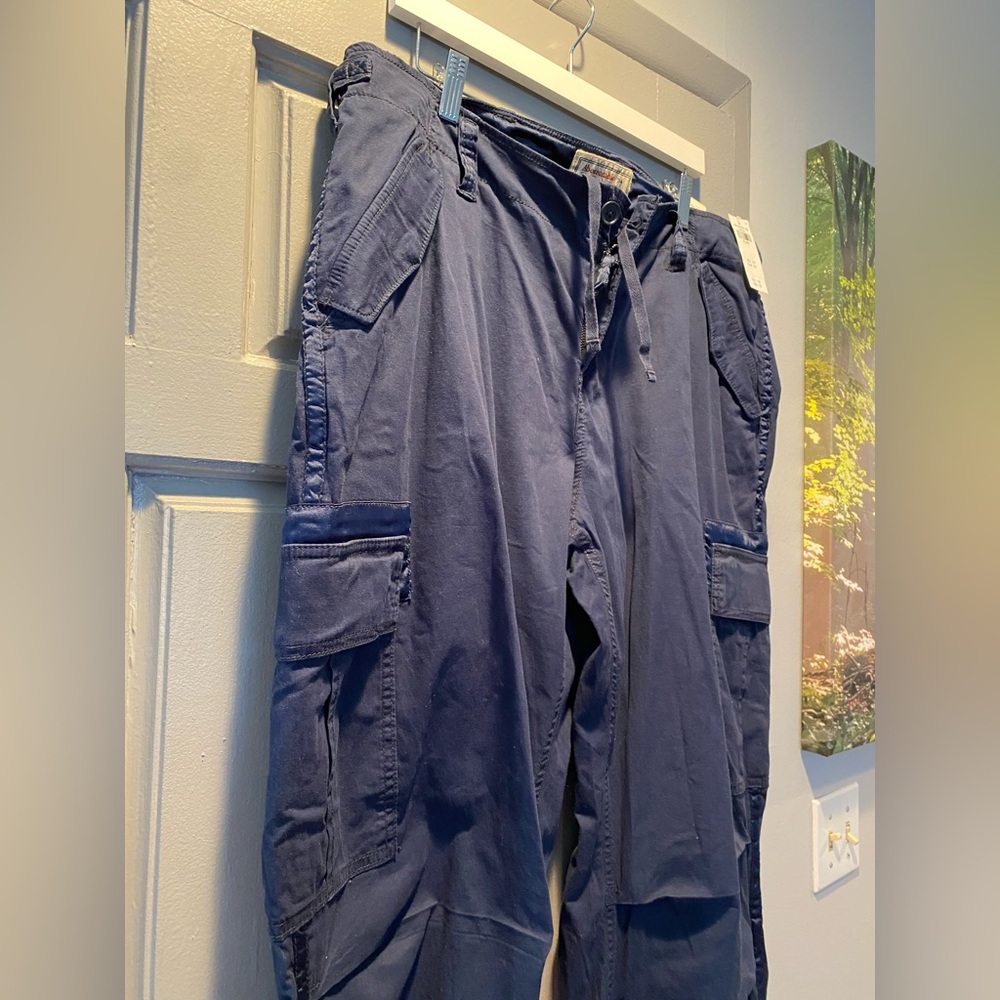 A&F blue cargo pants NWT - Picture 7 of 14